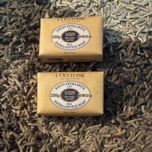 L'OCCITANE Gold Extra-Gentle Milk Soap Bars (2-Pack) 8.8 oz